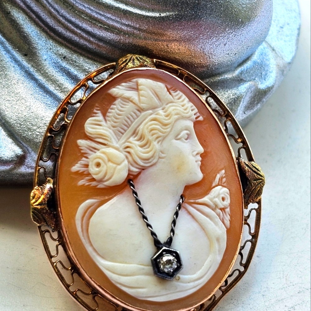 Antique 14K Yellow Gold Diamond and Carved Shell Cameo Brooch Pendant